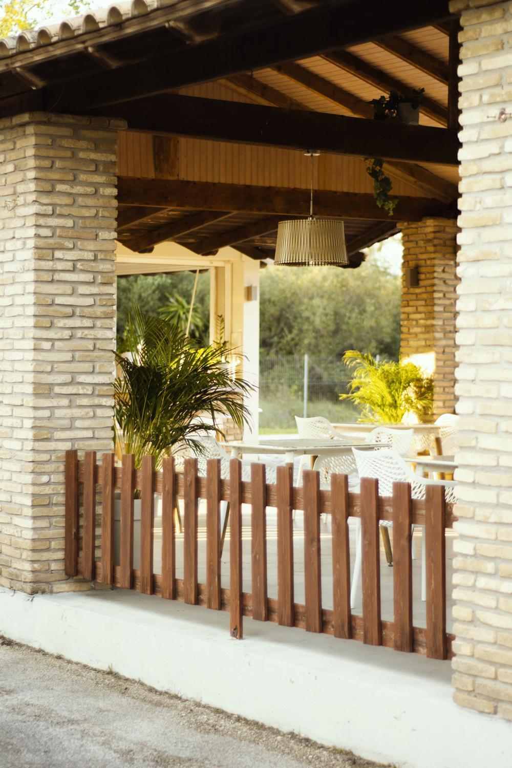 Parakladi Seaside Retreat Apartment Lefkimmi  Bagian luar foto
